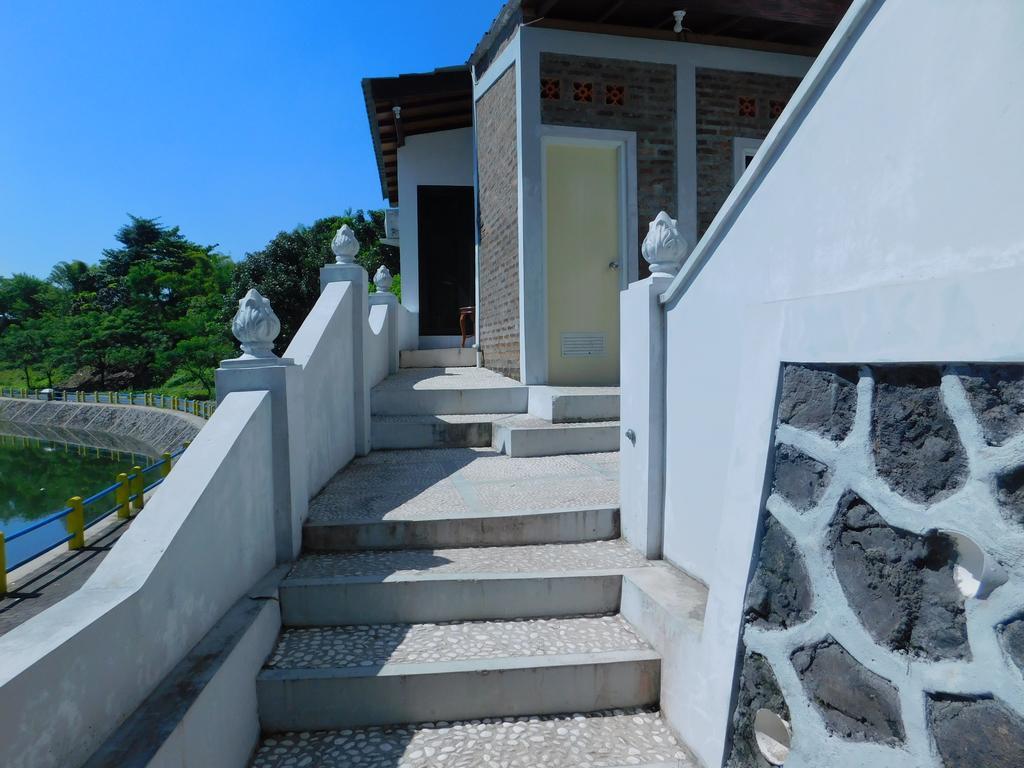 Seven Trumpets Guesthouse Maguwo 外观 照片